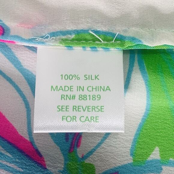 LILLY PULITZER Houston Top XS Ring The Bellboy Resort White 100% Silk 78441 EUC - Picture 4 of 7